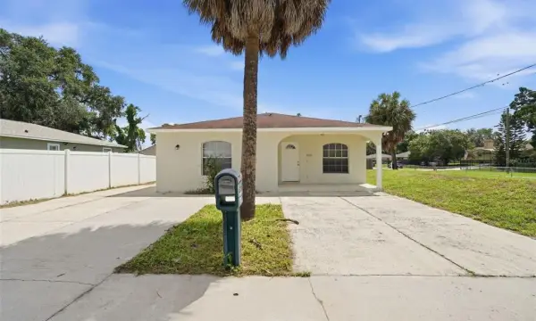 3001 N 52nd Street, Tampa, FL, 33619