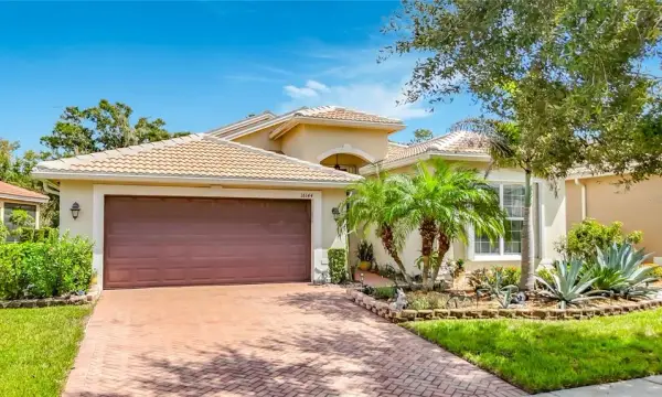16144 Coquina Bay Lane, Wimauma, FL, 33598