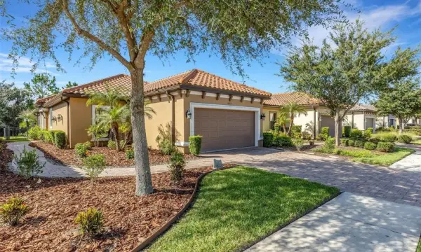 8413 Alberata Vista Drive, Tampa, FL, 33647