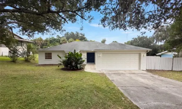 12054 Joe Herrmann Drive, San Antonio, FL, 33576