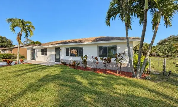 1476 N Mangonia Drive, West Palm Beach, FL, 33401