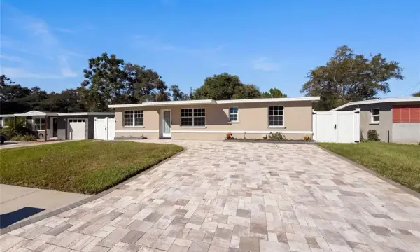 645 10th Place, Safety Harbor, FL, 34695