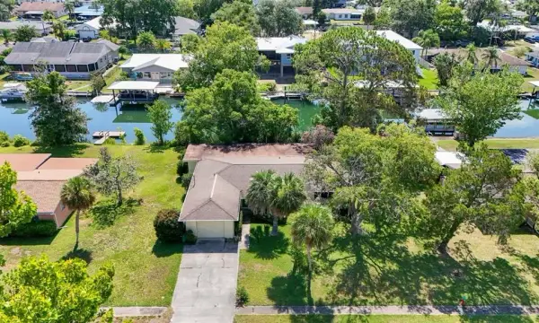1209 SE Paradise Avenue, Crystal River, FL, 34429