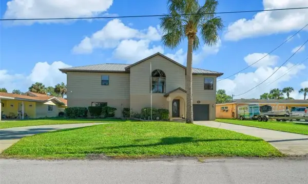 2050 NW 18th Street, Crystal River, FL, 34428