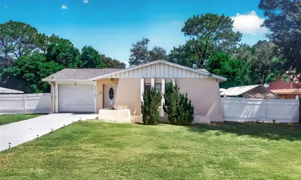 5579 W Pine Circle, Crystal River, FL, 34429
