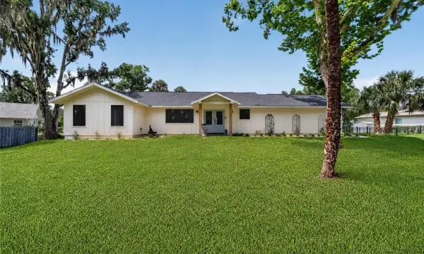 232 SE Kings Bay Dr, Crystal River, FL, 34429