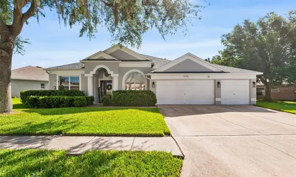 1210 Yardley Drive, Wesley Chapel, FL, 33544