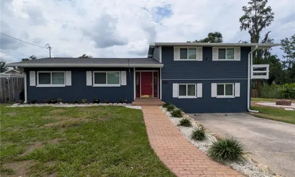 1011 N Palm Drive, Plant City, FL, 33563