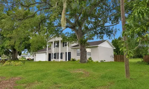 118 2nd Street NW, Ruskin, FL, 33570