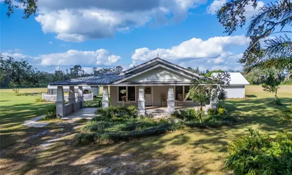 5030 Sydney Road, Plant City, FL, 33566
