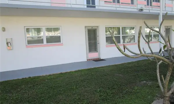 5876 21st Street N, Unit 3, St Petersburg, FL, 33714