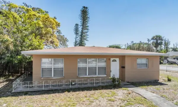 5130 Dr Martin Luther King Jr St S, St Petersburg, FL, 33705