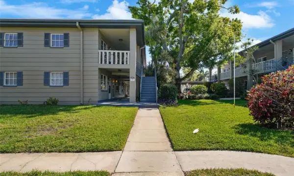 426 32nd Avenue N, Unit 102e, St Petersburg, FL, 33704