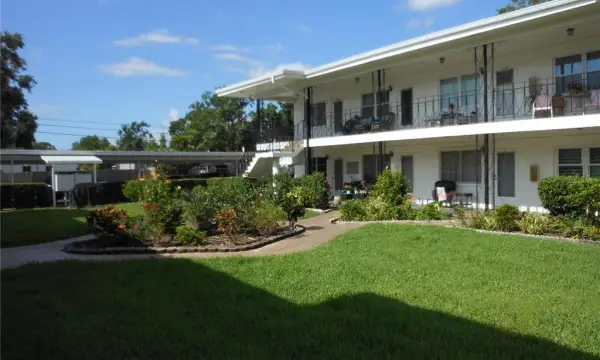 138 36th Avenue N, Unit 206w, St Petersburg, FL, 33704