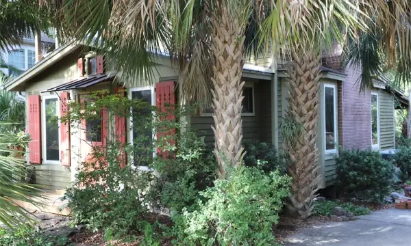 272 Orange Street, Unit A-b, Palm Harbor, FL, 34683