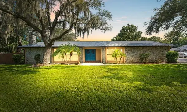 3011 Lake Ellen Drive, Tampa, FL, 33618