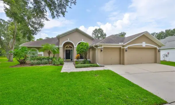 8613 Herons Cove Place, Tampa, FL, 33647