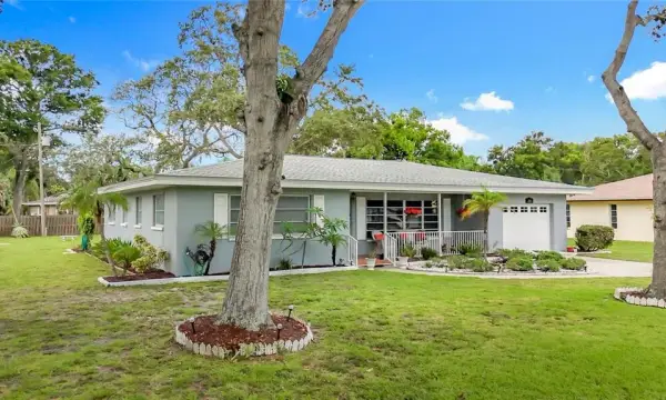 108 Indian Rocks Road S, Belleair Bluffs, FL, 33770