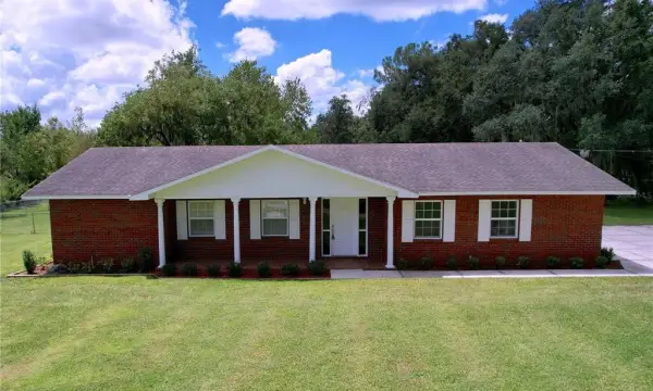 1405 Knights Griffin Road, Plant City, FL, 33565