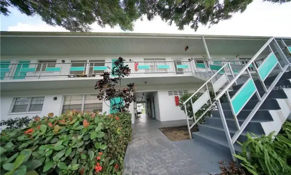 5810 21st Street N, Unit 15, St Petersburg, FL, 33714