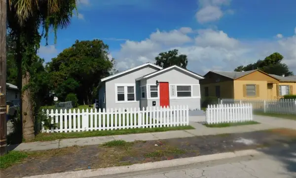 1009 17th Street S, St Petersburg, FL, 33712