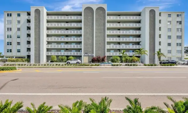 7321 Central Avenue, Unit 303, St Petersburg, FL, 33710