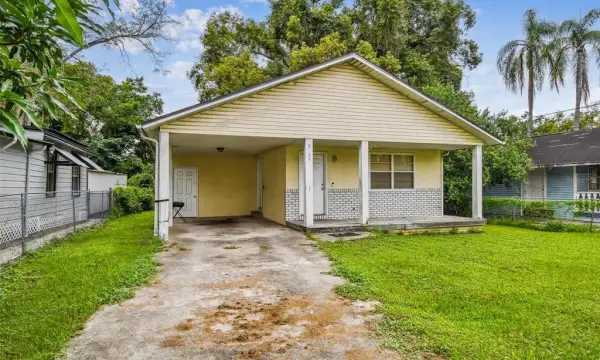 8205 N Semmes Street, Tampa, FL, 33604