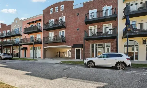 2002 E 5th Avenue, Unit 205, Tampa, FL, 33605