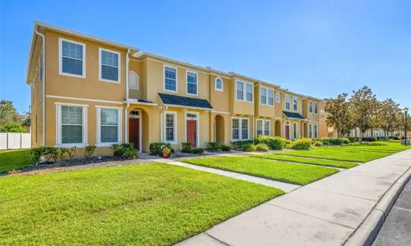6912 Towering Spruce Drive, Unit 6912, Riverview, FL, 33578