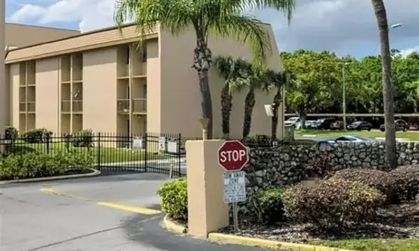 5820 N Church Avenue, Unit 348, Tampa, FL, 33614