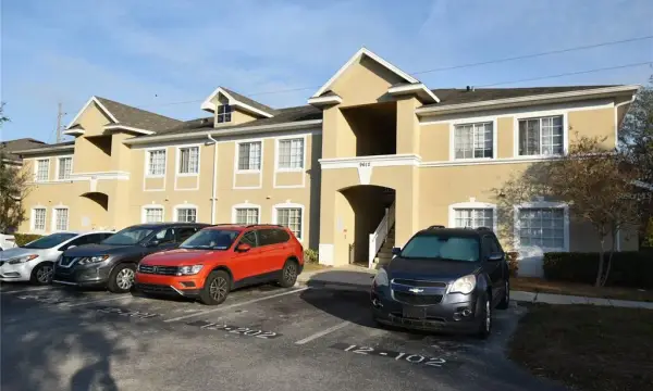9612 Seadale Court, Unit 201, Riverview, FL, 33578
