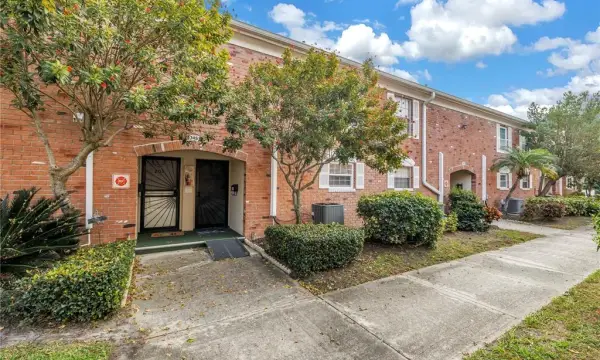 3465 41st Terrace S, Unit 205, St Petersburg, FL, 33711
