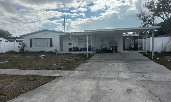 7712 W Powhatan, Tampa, FL, 33615
