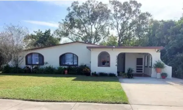 7714 W Powhatan, Tampa, FL, 33615