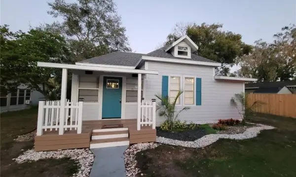 5548 11th Street, Zephyrhills, FL, 33542