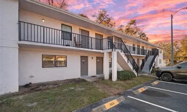 2142 Bradford Street, Unit 323, Clearwater, FL, 33760