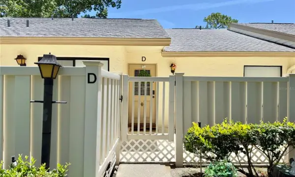 1333 Shady Pine Way, Unit D, Tarpon Springs, FL, 34688