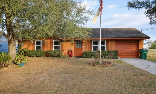 38831 North Avenue, Zephyrhills, FL, 33542