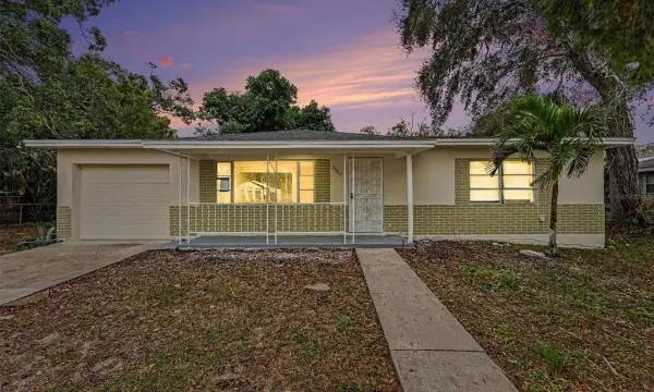 2560 Queensboro Avenue S, St Petersburg, FL, 33712