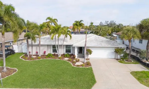 3807 48th Avenue S, St Petersburg, FL, 33711