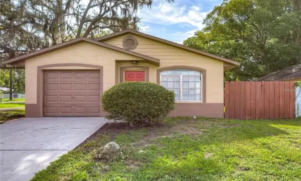 5520 20th Street, Zephyrhills, FL, 33542