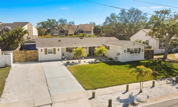 8412 Lopez Drive, Tampa, FL, 33615