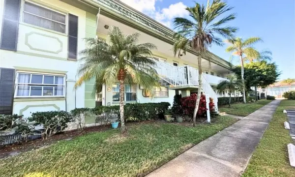 1433 S Belcher Road, Unit B2, Clearwater, FL, 33764