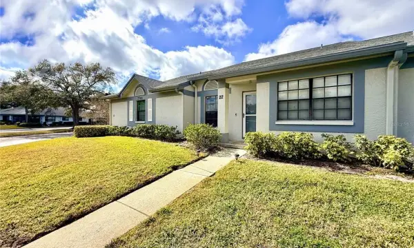 2749 Countryside Boulevard, Unit 22, Clearwater, FL, 33761