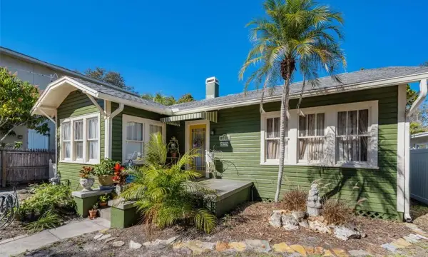 3411 W Bay Avenue, Tampa, FL, 33611