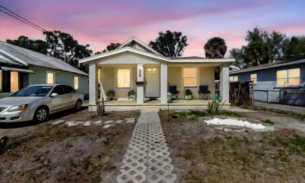 2006 Stuart Street, Tampa, FL, 33605