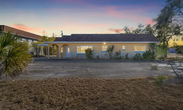 6098 22nd Avenue N, St Petersburg, FL, 33710