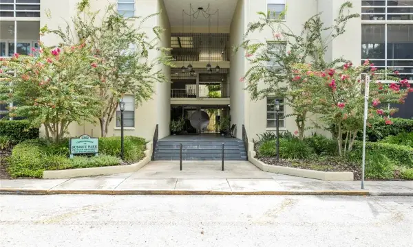 2302 S Manhattan Avenue, Unit 111, Tampa, FL, 33629