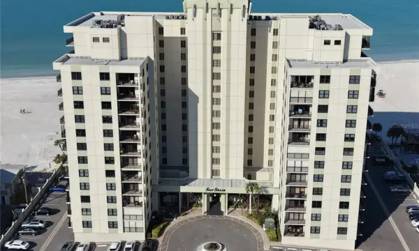 3820 Gulf Boulevard, Unit 306, St Pete Beach, FL, 33706