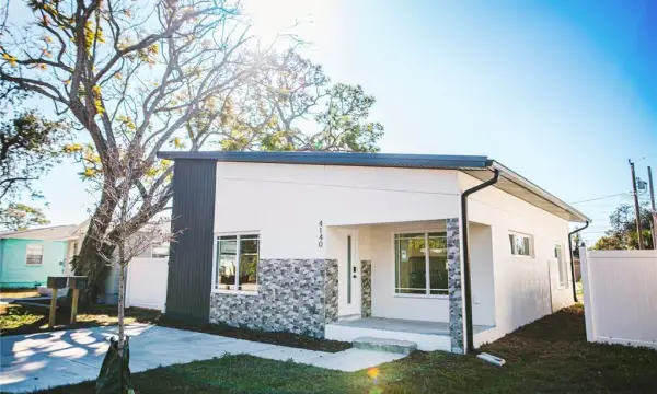2020 14th Avenue S, St Petersburg, FL, 33712